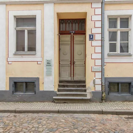 Mansard In Old Town Apartment